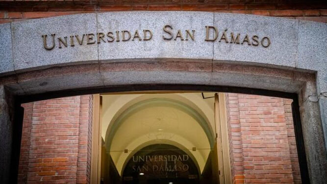 Universidad Eclesiástica San Dámaso