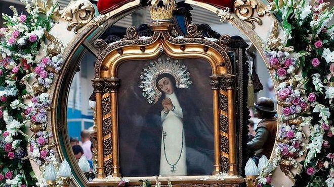 Madrdid se vuelca con la Virgen de la Paloma