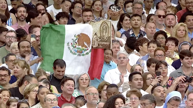Peregrinos mexicanos en la audiencia general