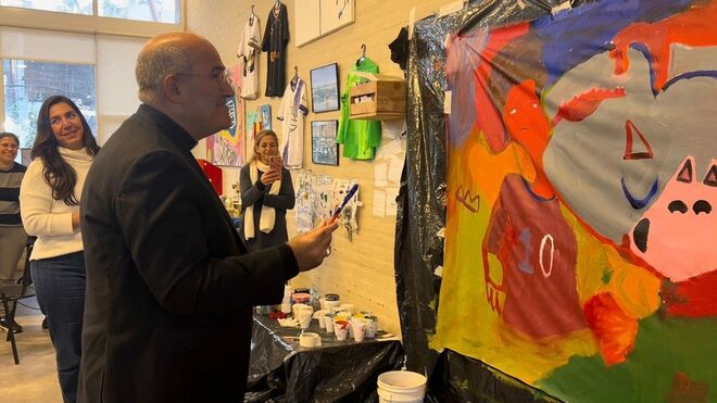 El cardenal Tolentino visita la sede histórica de Scholas en Buenos Aires
