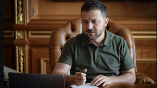 Zealensky durante su llamada al patriarca Bartolomé