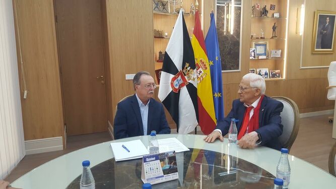 El Padre Ángel, reunido con el presidente de Ceuta