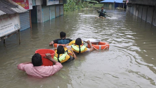 Personas afectadas por las inundaciones