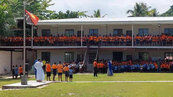 La Escuela de Humanidades Santísima Trinidad