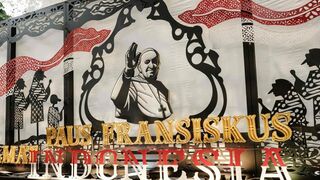 Yakarta ya espera al Papa