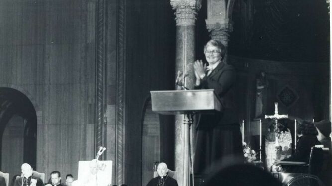 Theresa Kane da la bienvenida a Juan Pablo II