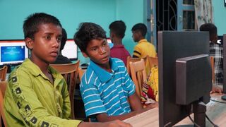 Alfabetización digital en Bengala Occidental