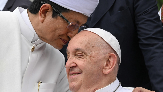 El gesto que sella el diálogo interreligioso