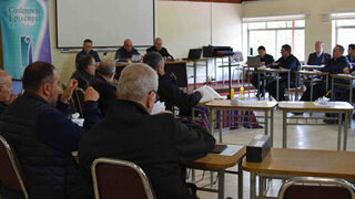 Los obispos chilenos en dura crítica por crisis ética y en defensa de los más vulnerables