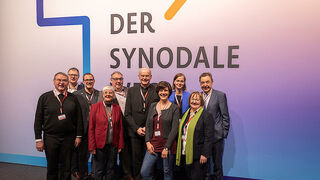 Obispo, laicos y religiosos, juntos en el Camino Sinodal