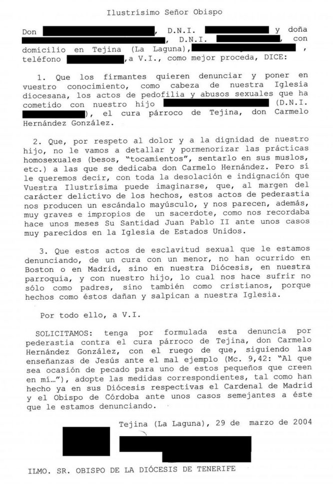 La primera denuncia