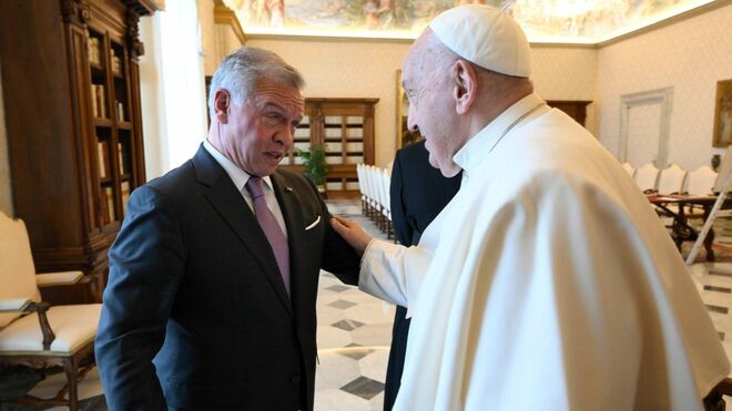 Francisco con el rey Abdullah de Jordania