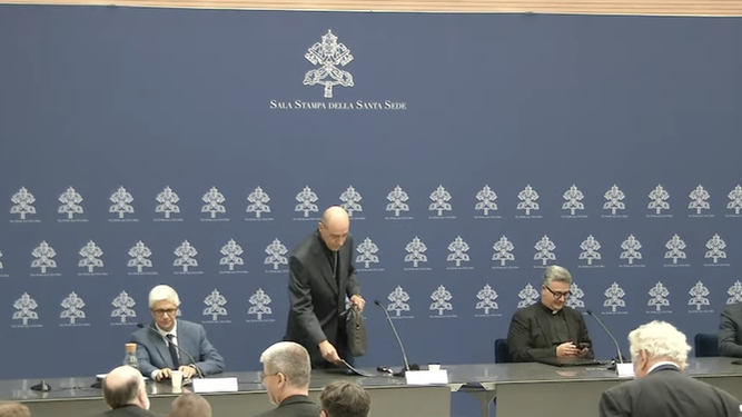 Tornielli, Tucho Fernández y Matteo