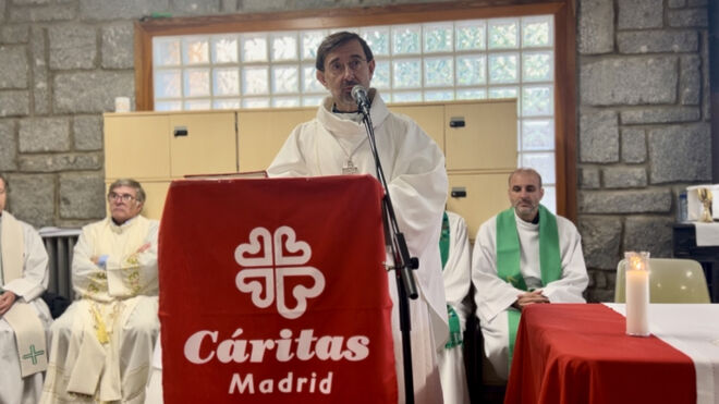 José Cobo celebra el inicio de curso de Cáritas Madrid