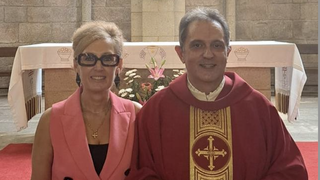 El diácono José Ramón Amor Pan, con su esposa María José