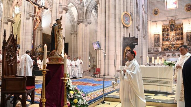 Misa solemne en la Almudena por san Simón de Rojas