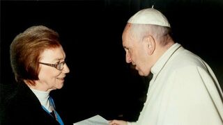 Rosita Milesi con el Papa Francisco