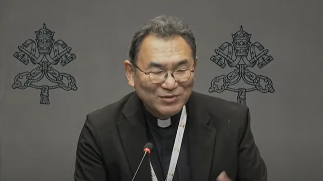 Monseñor Tarcisio Isao Kikuchi