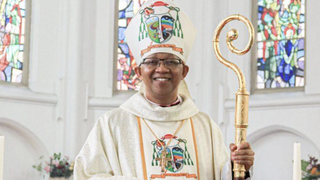 El neocardenal Syukur