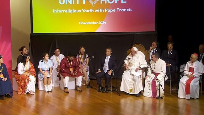 Francisco en Singapur. Encuentro interreligioso con jóvenes