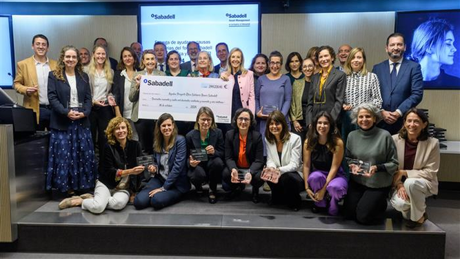 Entrega de los fondos del Sabadell