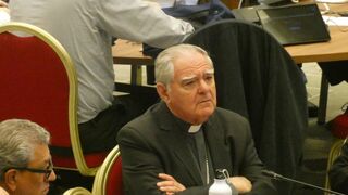 Mons. Oscar Ojea en la Sala Sinodal