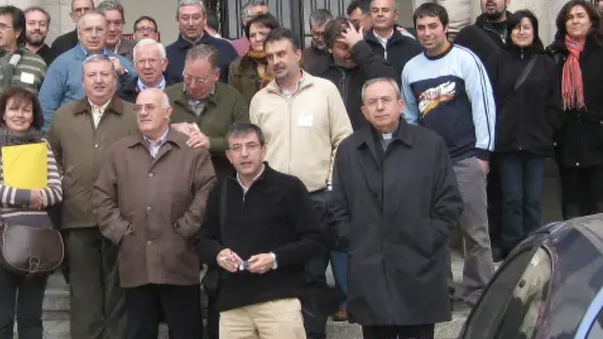 Díaz Abajo con el fallecido obispo Antonio Algora, impulsor de la PO, en una foto de archivo