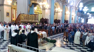 Gustavo Gutiérrez: "Un grande, un hombre de Iglesia” lo despidió el Papa Francisco