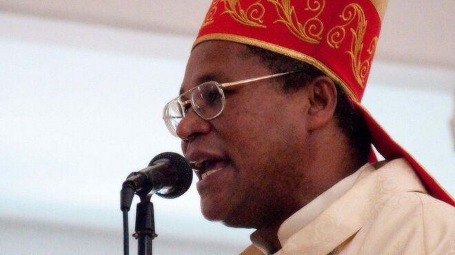 Monseñor Pierre-André Dumas, obispo de Anse-à-Veau y Miragoâne, en Haití