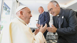 El Papa y Spadaro