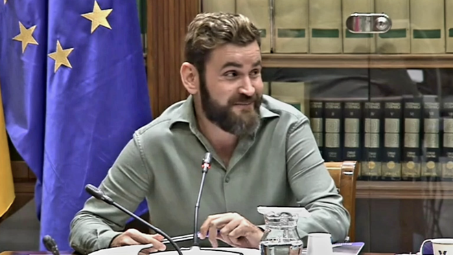 Ciro Molina, en el Parlamento de Canarias