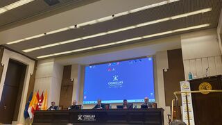 Jornadas organizadas por Confer y Caixabank en Comillas