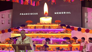 El cardenal Aguiar inaugura el "Memorial Papa Francisco"