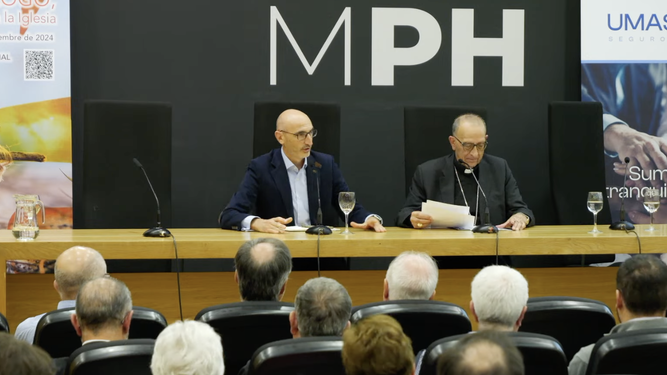 Omella, junto a Jesús Avezuela, cierra las Semanas Sociales