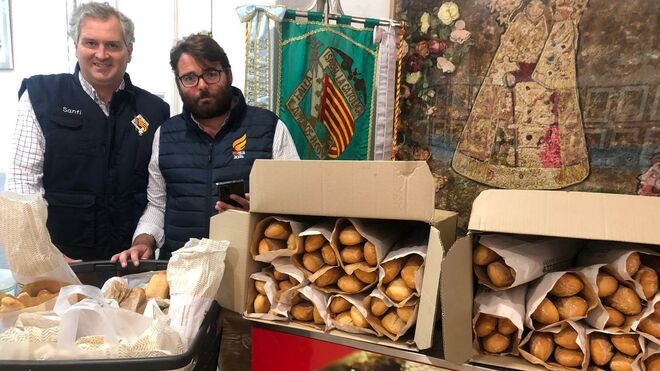 'El Pan nuestro de Cada Día': Embajadores para el Desarrollo lleva pan a los afectados por la DANA