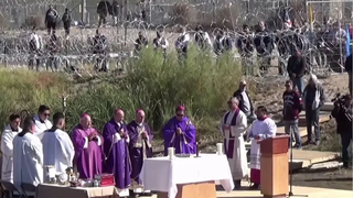Misa en la frontera de México y EEUU por los migrantes