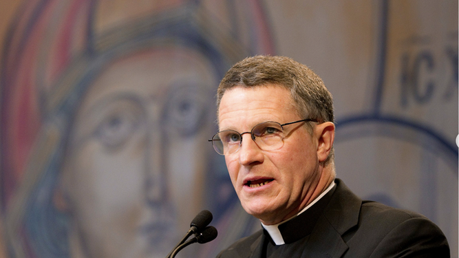 Timothy Broglio, presidente del Episcopado estadounidense