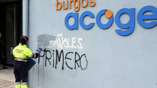 Pintadas xenófobas en Burgos