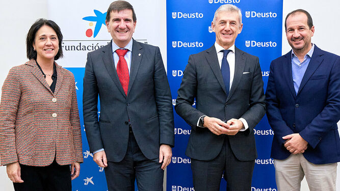 Ana Garibi Saenz de Burruaga (CaixaBank), Juan José Etxeberria, Juan Pedro Badiola eta Joseba Doistua (DeustoBide)