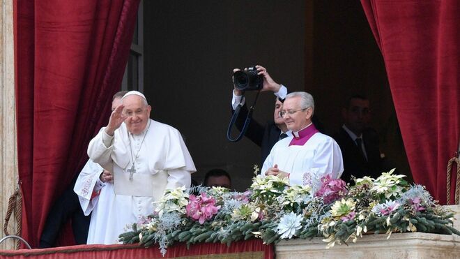Bendición "Urbi et Orbi" 2023