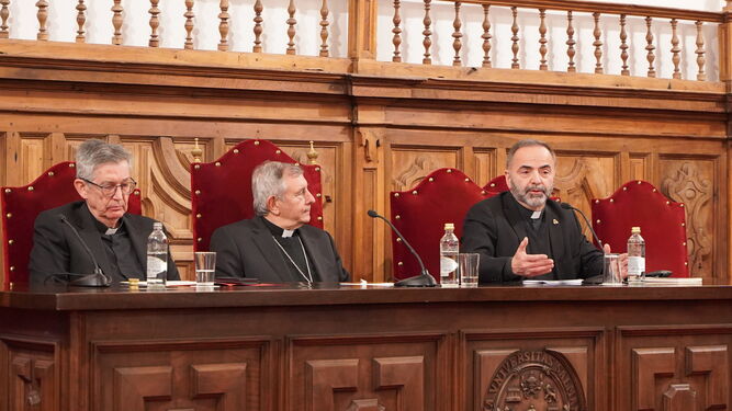 José San José con el obispo y el rector