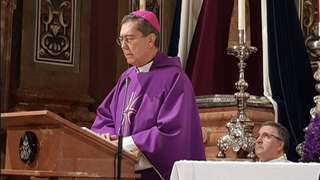 El cardenal Ayuso, en una celebración en su querida Sevilla