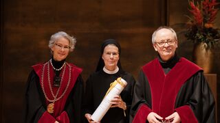 Sor Irene Gassmann, doctora honoris causa de la Facultad de Teología de Friburgo