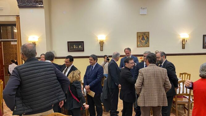 Algunos de los participantes del desayuno