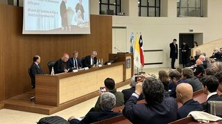 Parolin, durante su conferencia en la Gregoriana