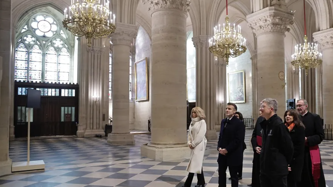 Macron visita Notre Dame