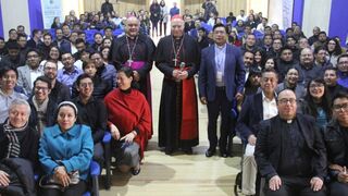 Cardenal Aguiar en la Universidad Católica Lumen Gentium, plantel Tlalpan