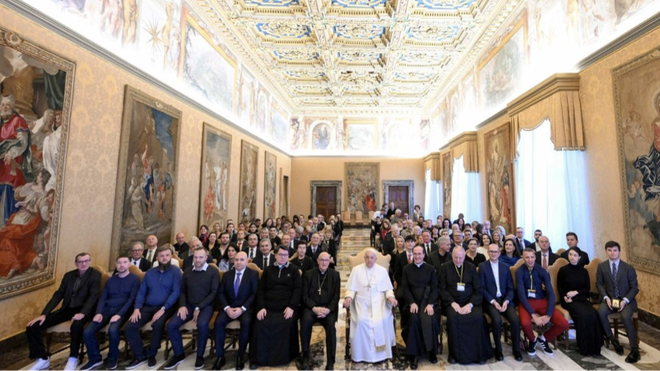 El Papa, con parlamentarios franceses