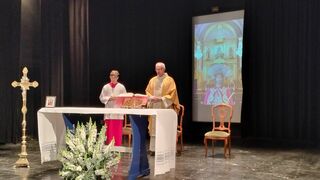 El Ayuntamiento de Picanya cede el teatro del Centro cultural para hacer de iglesia hasta que se recupere