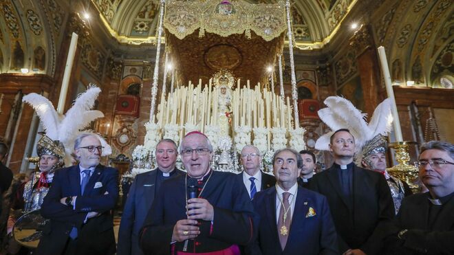 Saiz Meneses, en la basílica de La Macarena